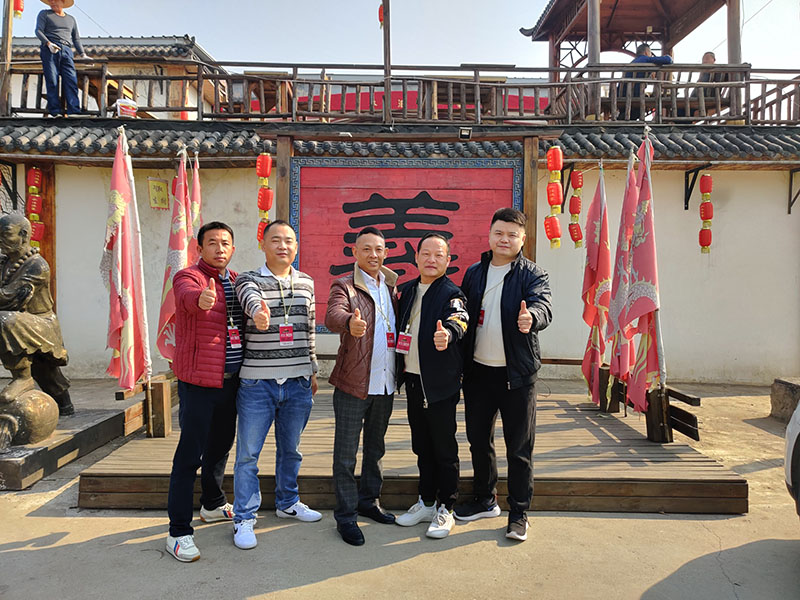 潤東方環保空調團隊出游